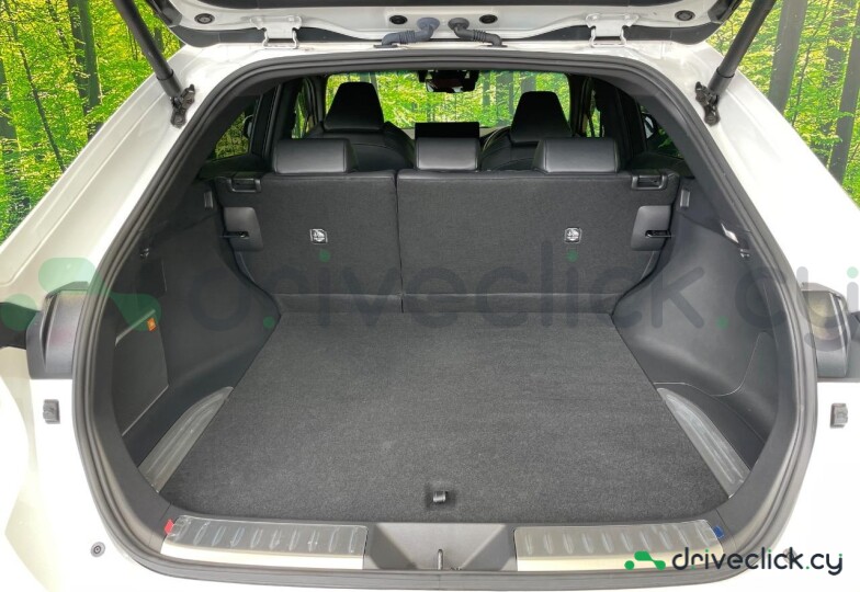 Toyota Harrier White