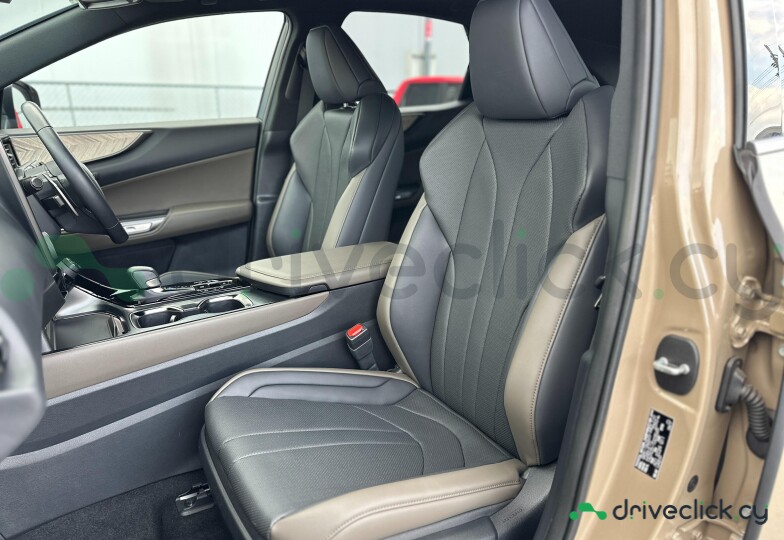 Lexus NX Beige