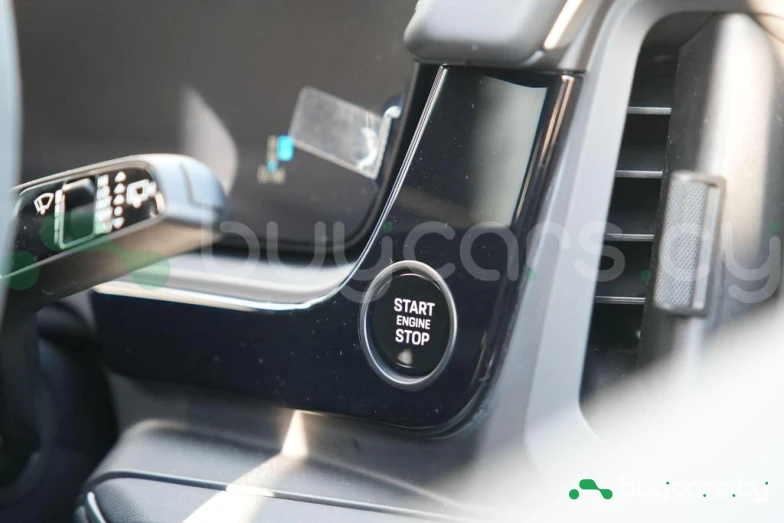 Porsche Cayenne Желтый