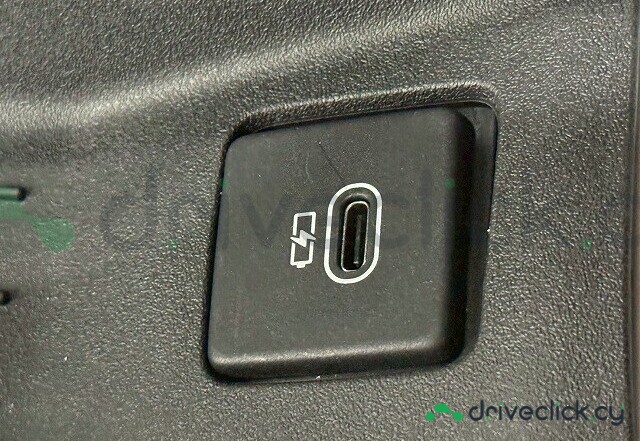 Land Rover Defender White