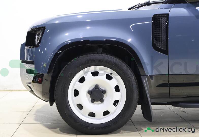 Land Rover Defender Blue