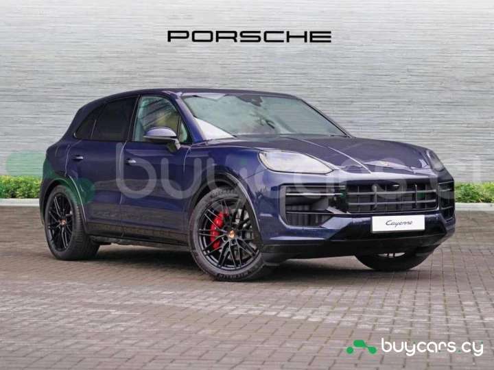 Porsche Cayenne Фиолетовый