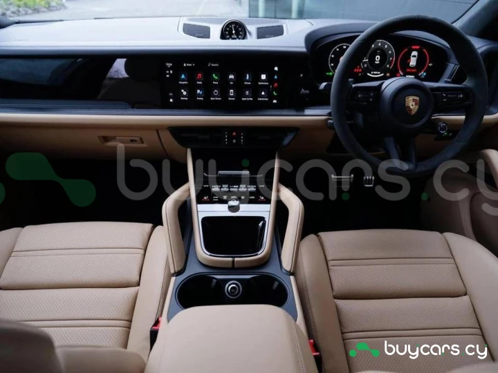 Porsche Cayenne Фиолетовый