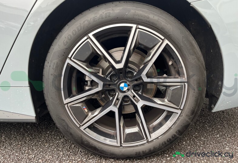 BMW 4 series Grey