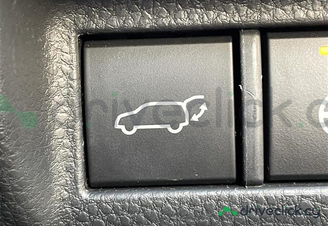 Toyota Harrier Black