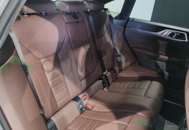 BMW i4 Green