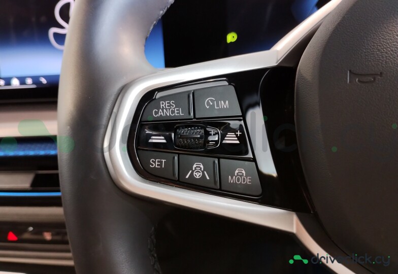BMW i4 Green