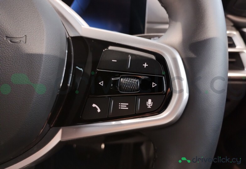 BMW i4 Green
