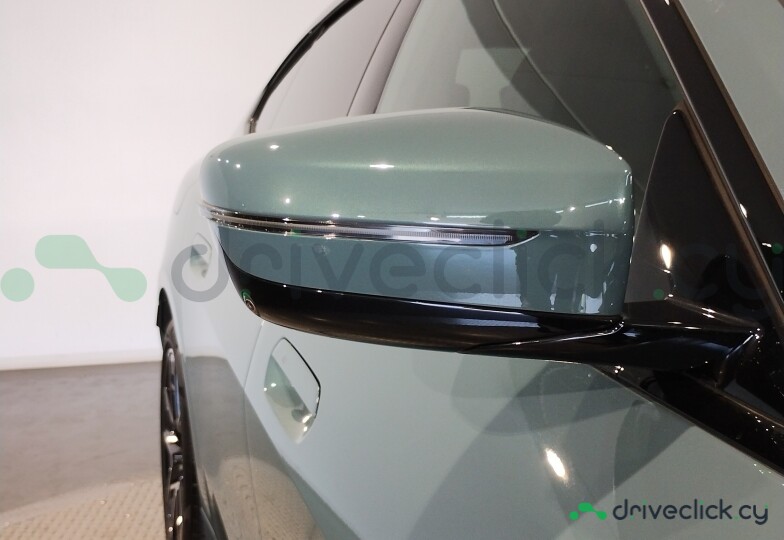 BMW i4 Green