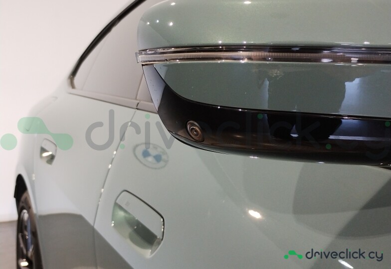 BMW i4 Green