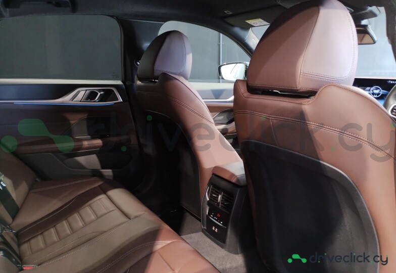 BMW i4 Green