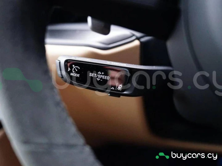 Porsche Cayenne Фиолетовый