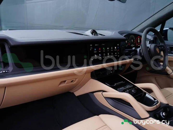 Porsche Cayenne Фиолетовый