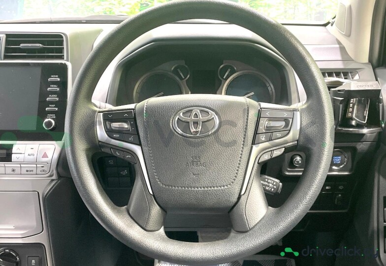 Toyota Land Cruiser Prado White