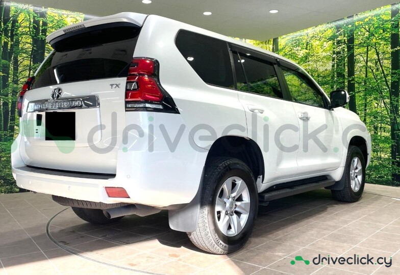 Toyota Land Cruiser Prado White