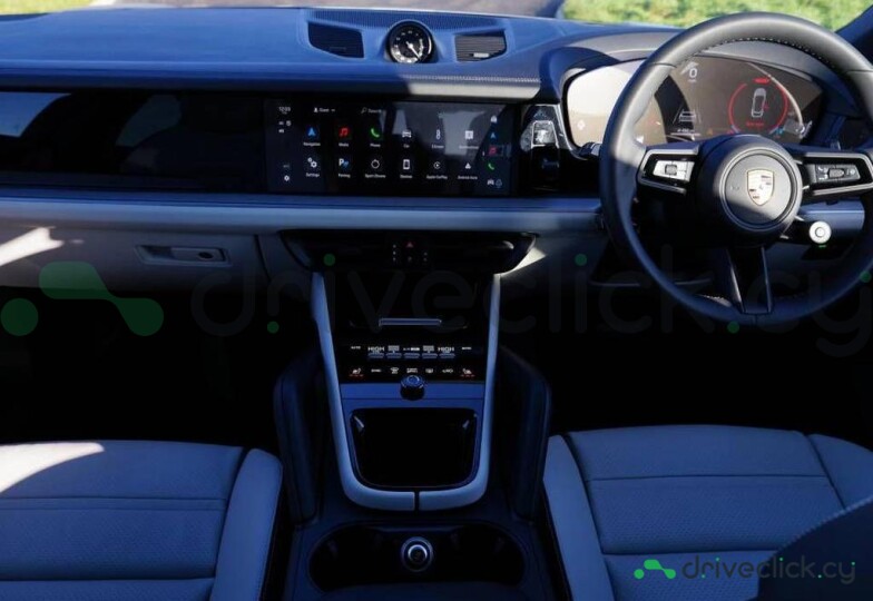 Porsche Cayenne Серый