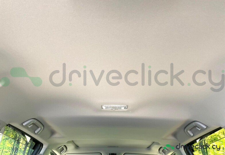 Toyota Land Cruiser Prado White