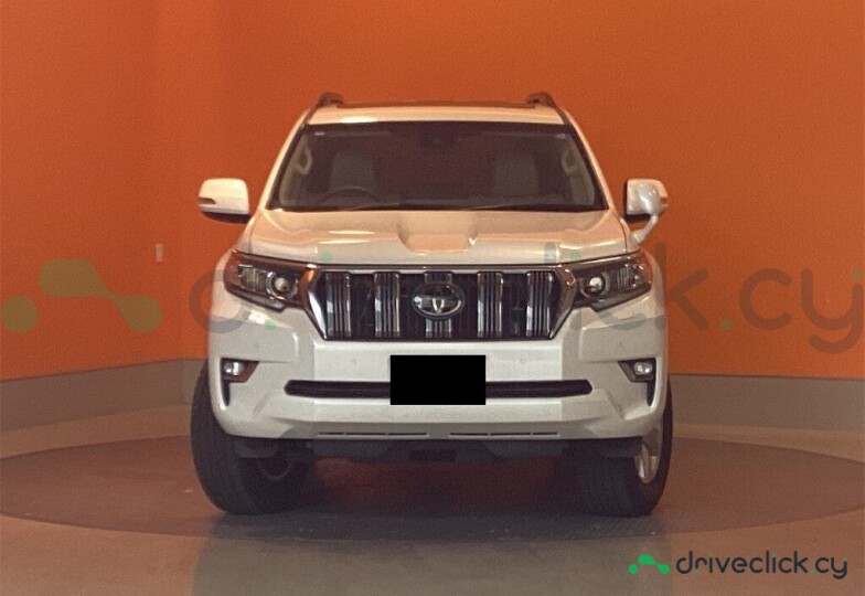 Toyota Land Cruiser Prado White
