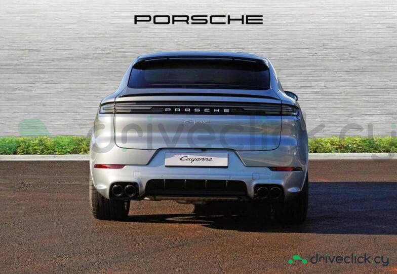Porsche Cayenne Серый