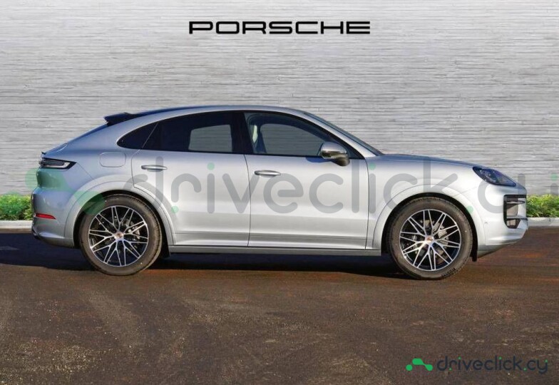 Porsche Cayenne Серый