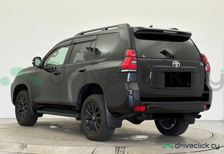 Toyota Land Cruiser Prado Black