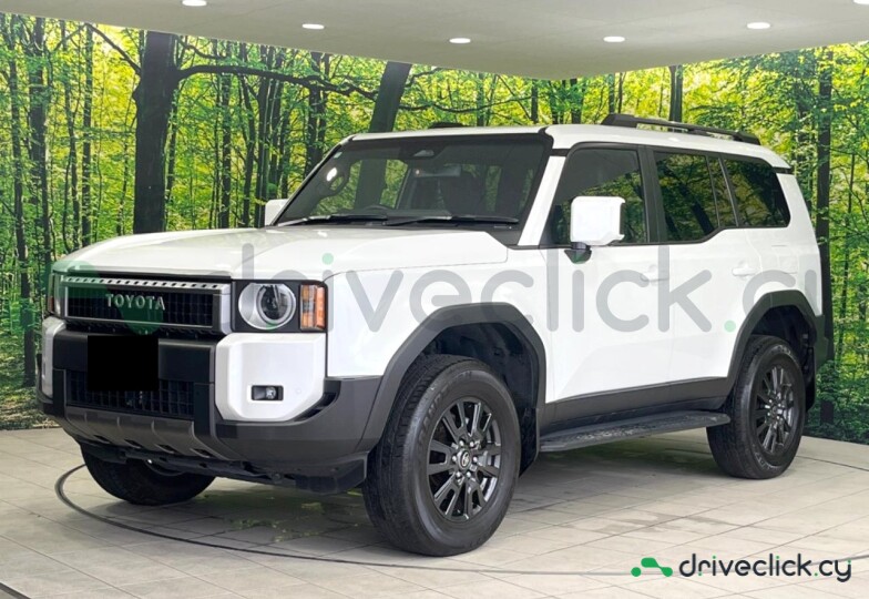 Toyota Land Cruiser 250 White