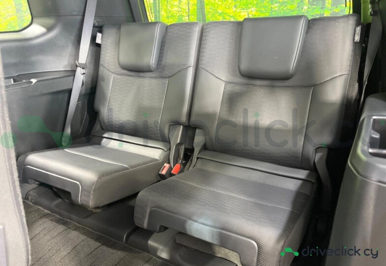 Toyota Land Cruiser 250 White