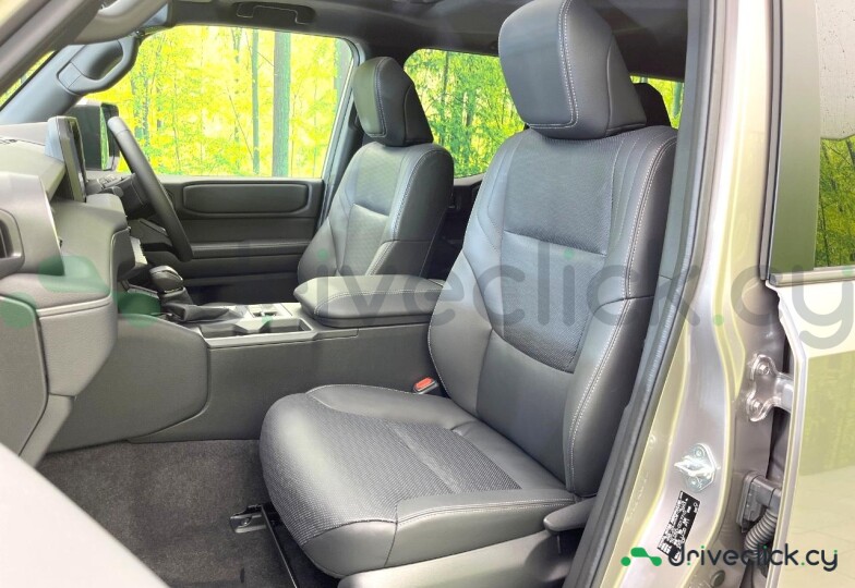 Toyota Land Cruiser 250 Brown
