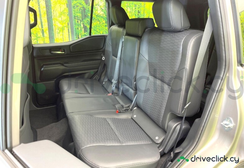 Toyota Land Cruiser 250 Brown