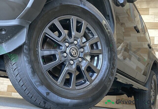 Toyota Land Cruiser 250 Black