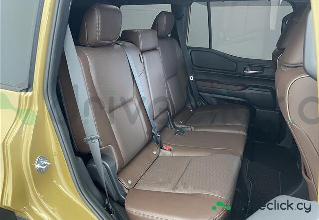 Toyota Land Cruiser 250 Gold