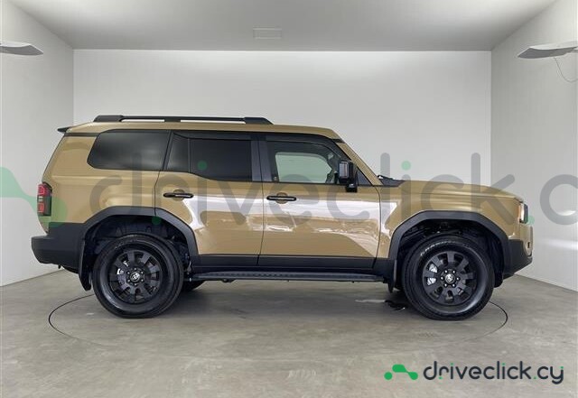 Toyota Land Cruiser 250 Gold