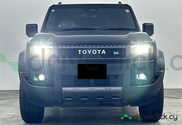 Toyota Land Cruiser 250 Black