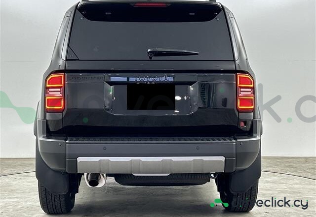 Toyota Land Cruiser 250 Black