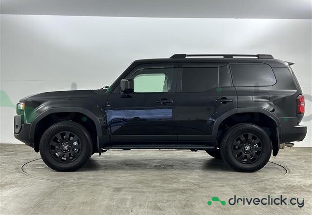 Toyota Land Cruiser 250 Black