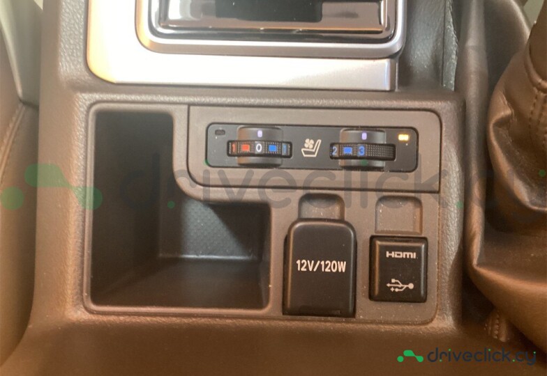 Toyota Land Cruiser Prado White