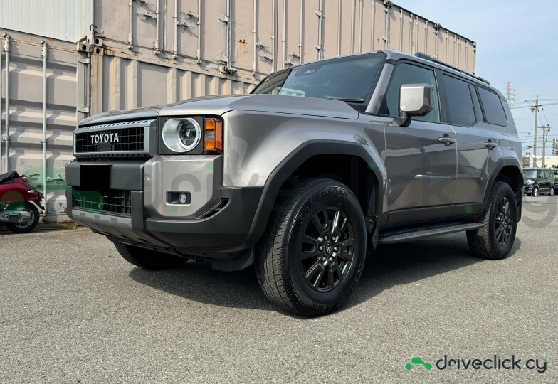 Toyota Land Cruiser 250 Brown
