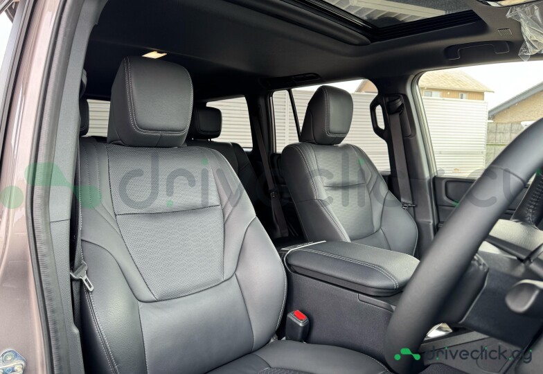 Toyota Land Cruiser 250 Brown