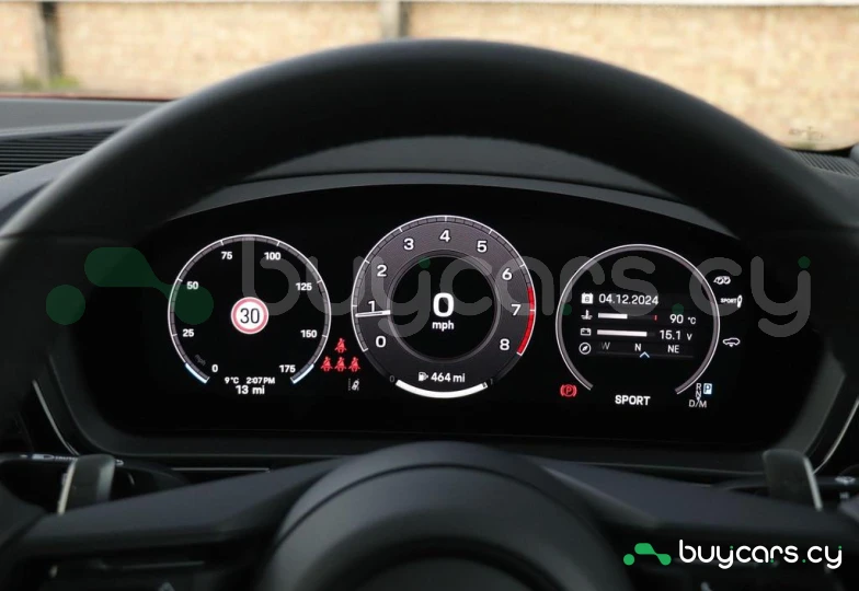 Porsche Cayenne Красный