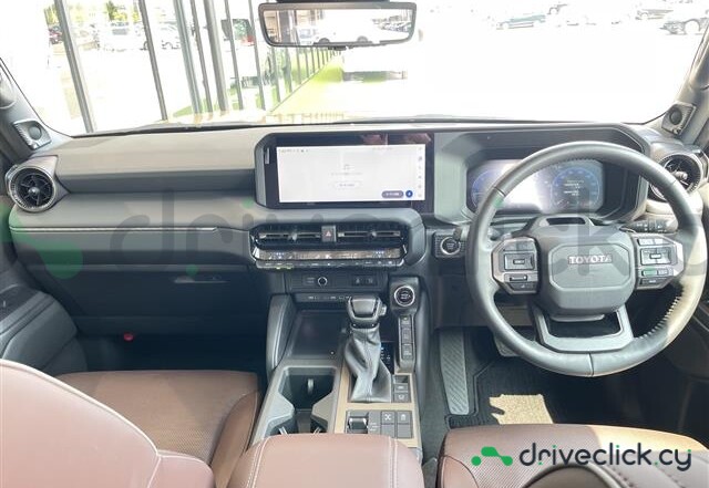 Toyota Land Cruiser 250 Beige