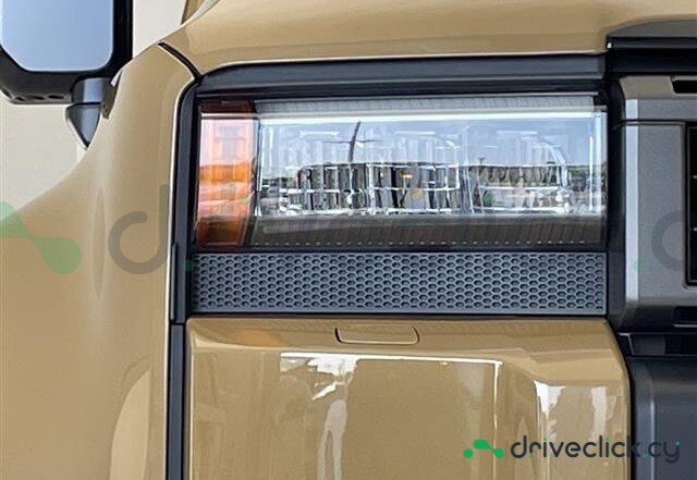 Toyota Land Cruiser 250 Beige