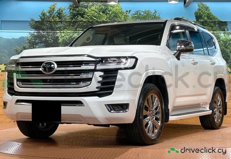 Toyota Land Cruiser 300 White