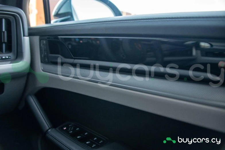 Porsche Cayenne Blue