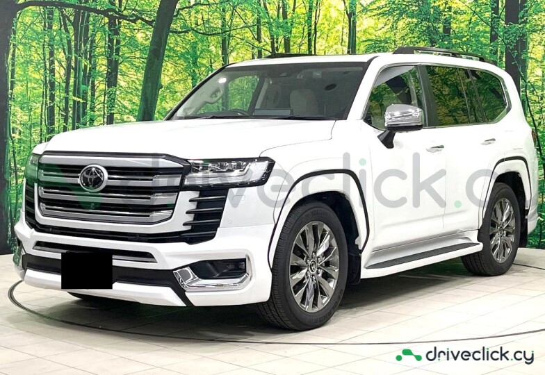 Toyota Land Cruiser 300 White