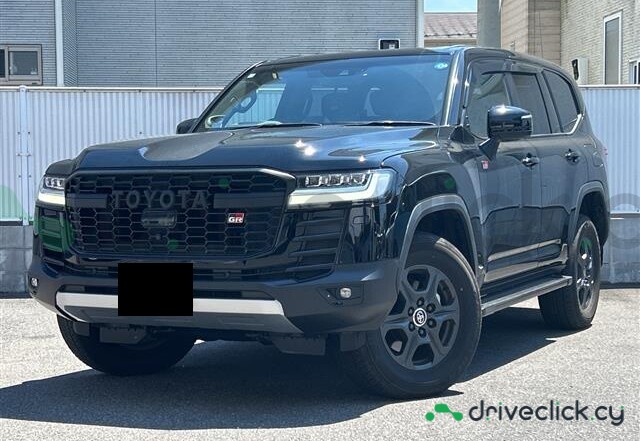 Toyota Land Cruiser 300 Black
