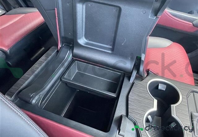 Toyota Land Cruiser 300 Black