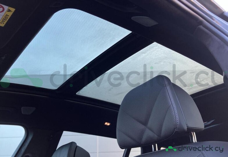 BMW X7 Серый