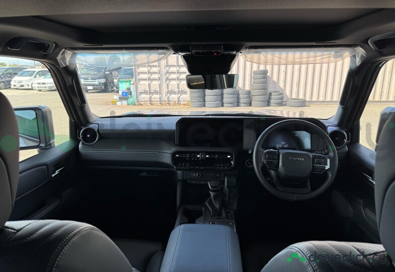 Toyota Land Cruiser 250 Brown