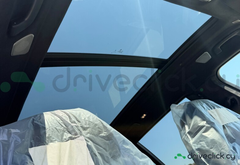 BMW X7 Белый