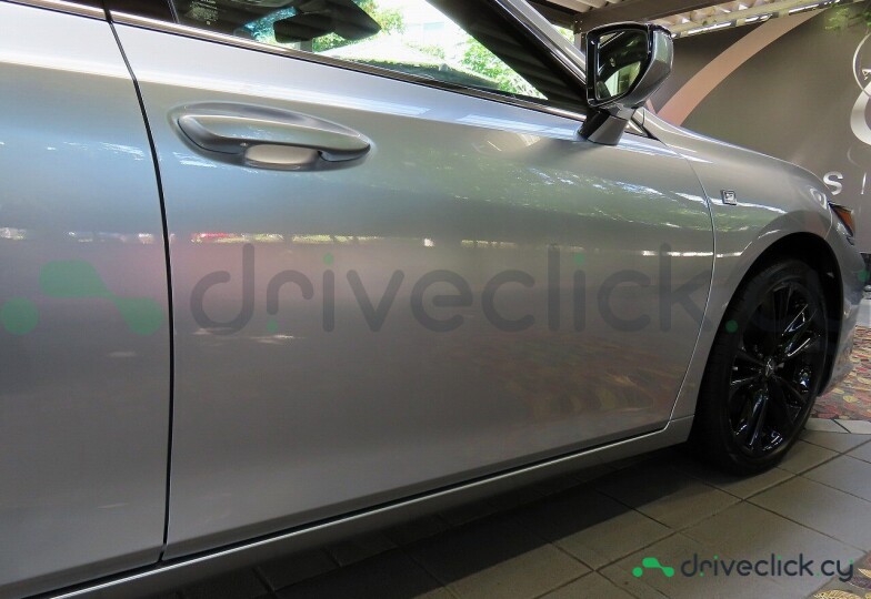 Lexus ES Grey